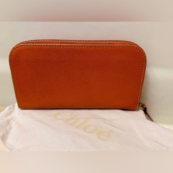 Full Inclusion Chloe Peacock Orange Pebbled Paraty Zippy Wallet - Picture 2 of 16